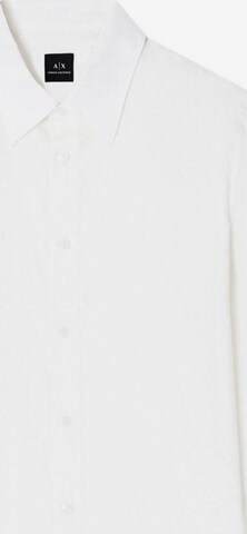 ARMANI EXCHANGE - Ajuste regular Camisa 'XM001587 AF16631' en blanco: frente