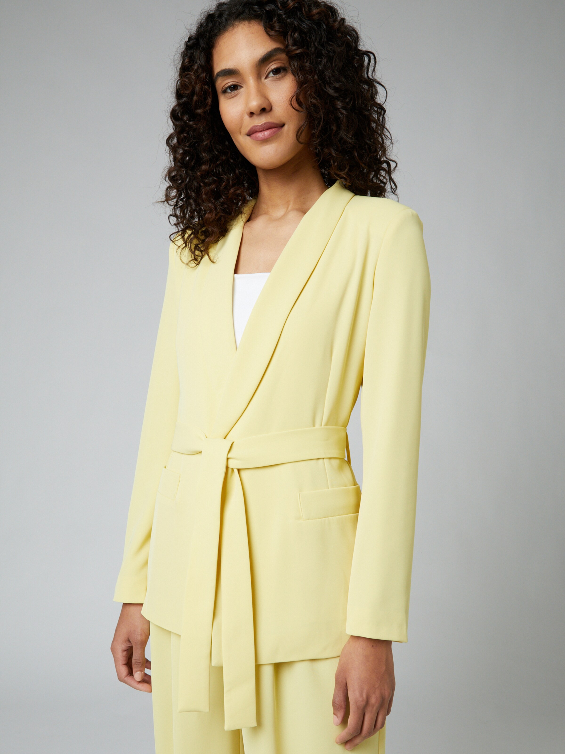 Bcbg hot sale yellow blazer