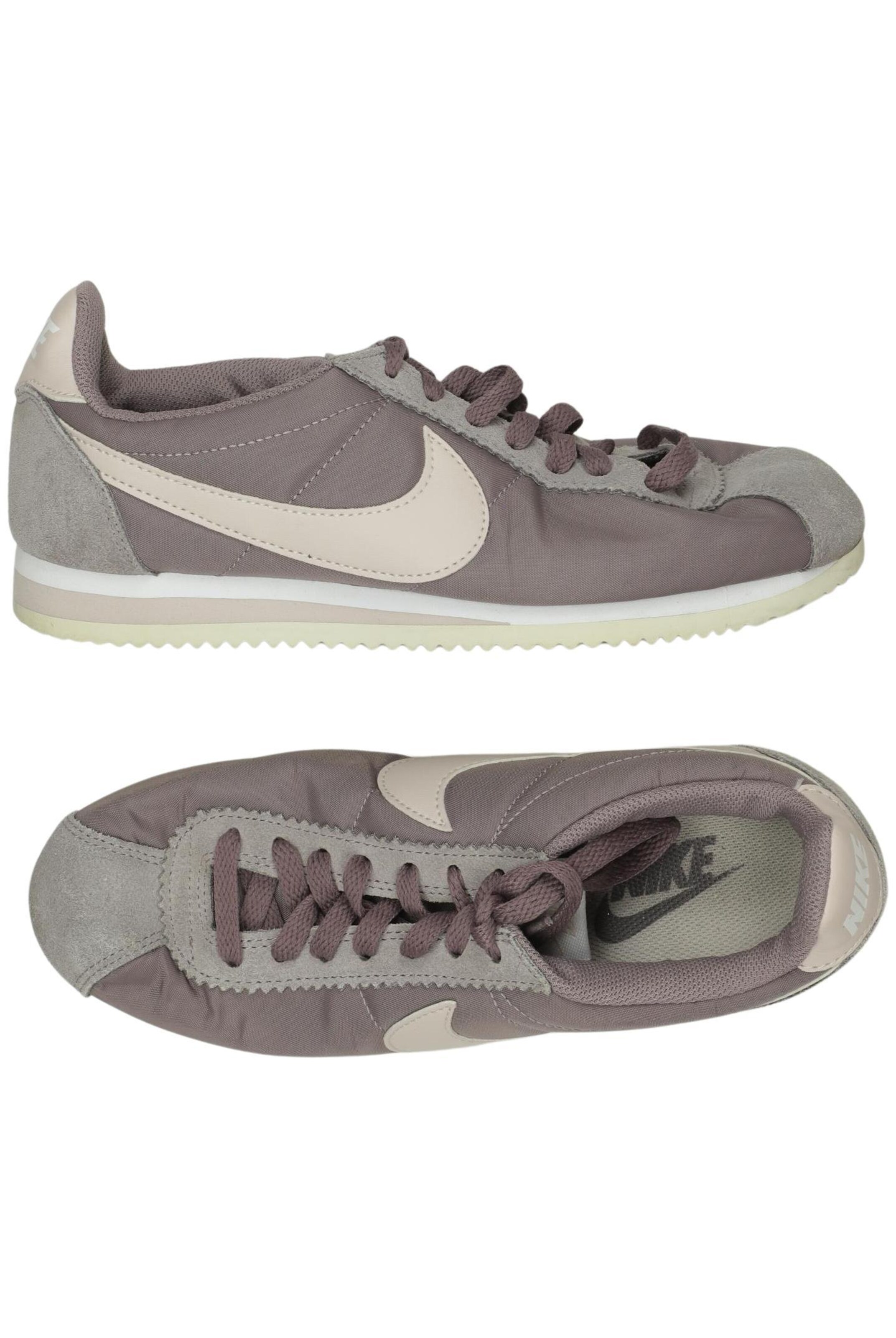 NIKE Sneakers & Trainers in 38,5 in Purple: front
