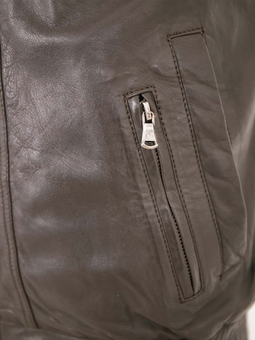 Gilet 'Andi' MADDOX en marron