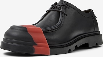 Chaussure à lacets 'Junction' CAMPER en noir : devant