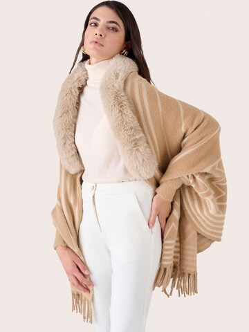Écharpe Camomilla Italia en beige : devant