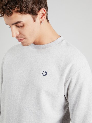 Sweat-shirt TOM TAILOR DENIM en gris