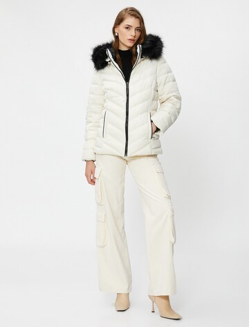 Koton Tussenjas in Beige