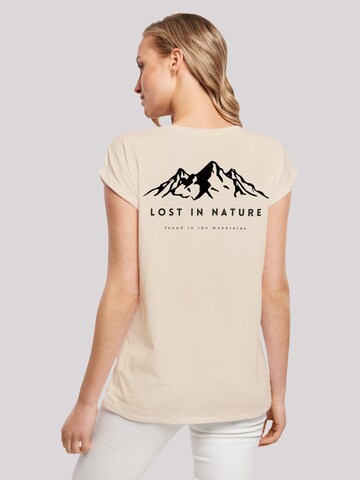T-shirt 'Lost in nature' F4NT4STIC en beige : devant
