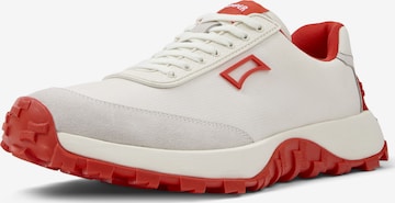 Baskets basses 'Drift Trail' CAMPER en blanc : devant