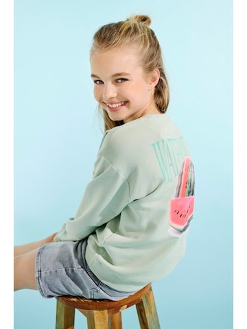 ONLY Sweatshirt 'Philea' in Green