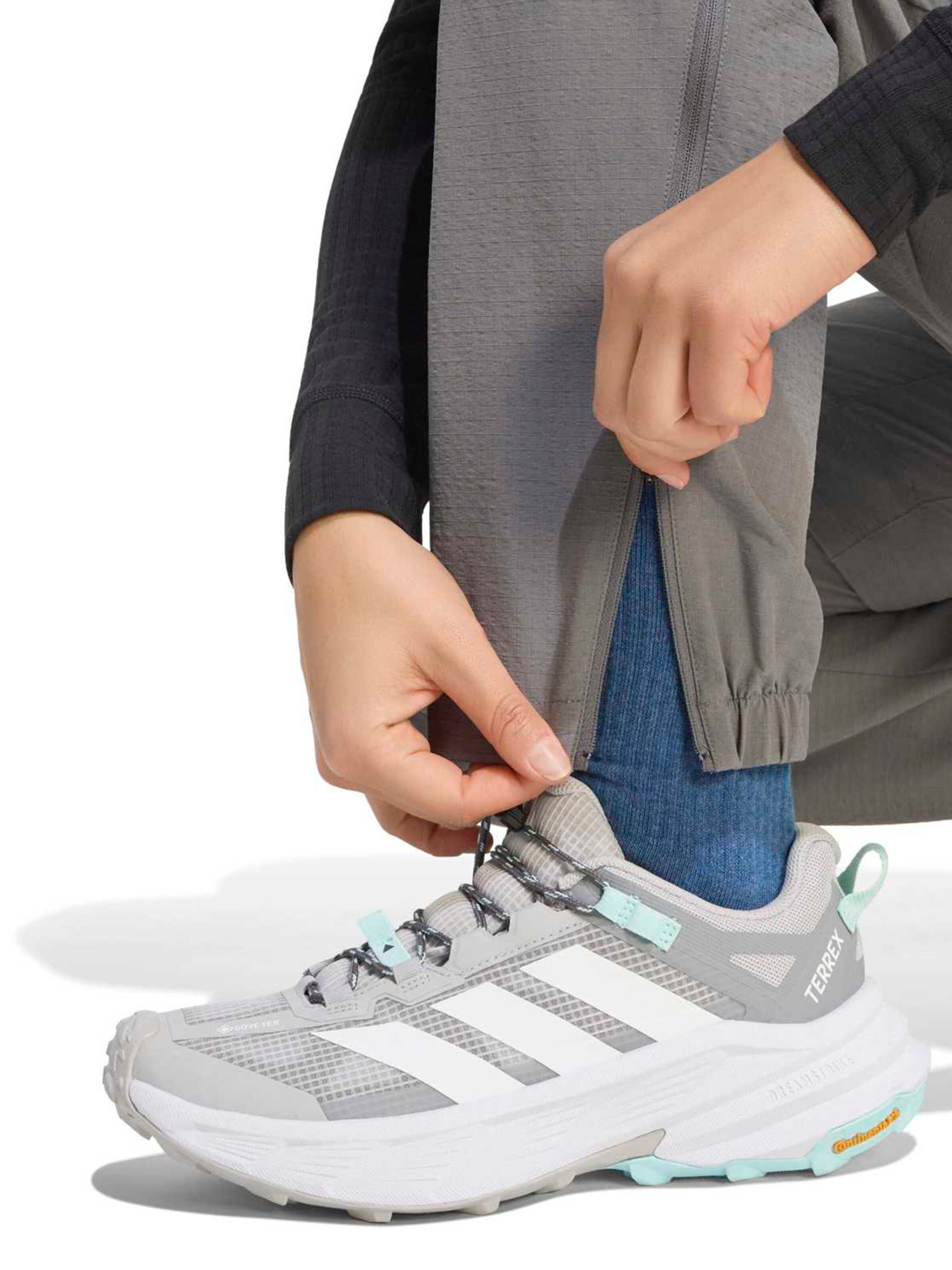 ADIDAS TERREXSlimfit Hlače za vanjske uvjete 'XPR' - siva boja