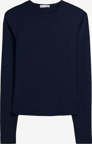 T-shirt Bershka en bleu : devant