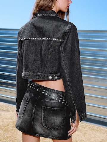 Veste mi-saison Bershka en noir