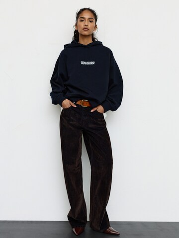 Pull&Bear Sweatshirt in Blau