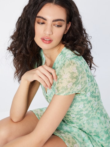 Rochie de la GLAMOROUS pe verde