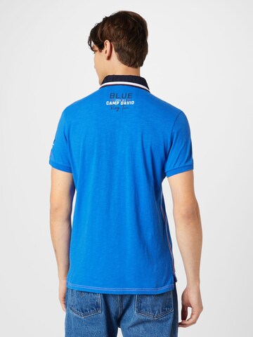 CAMP DAVID قميص بلون أزرق