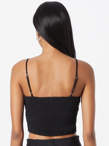 Top 'BINA' de la VERO MODA pe negru