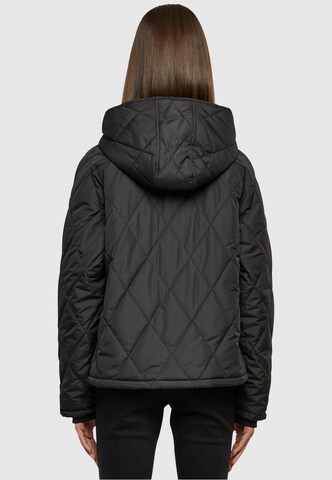 Urban Classics Jacke in Schwarz