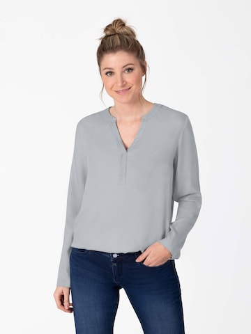 TIMEZONE Blouse in Grey: front