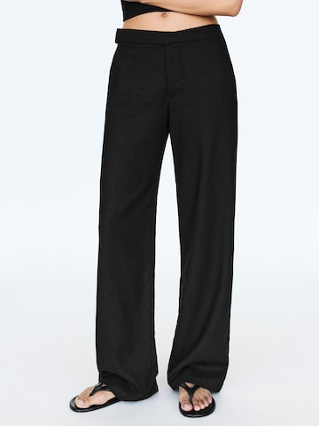 Pull&Bear Loosefit Bukser i sort: forside