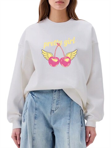 Felpa 'Women's Fleece Pullover, Sweatshirt with Cherry Print, Long Sleeve, Loose Fit' di GORHEY in bianco: frontale