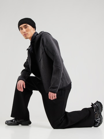 Nike Sportswear Sweatjacke 'Tech Fleece' in Schwarz