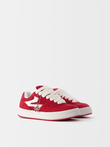 Bershka Sneaker in Rot