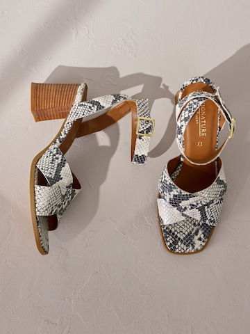 Next Sandalen met riem in Grijs