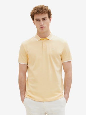 TOM TAILOR T-shirt i gul: framsida