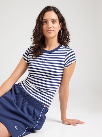 Nike SportswearMajica - plava boja: prednji dio