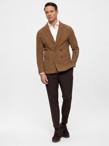 Antioch Between-seasons coat in Brown