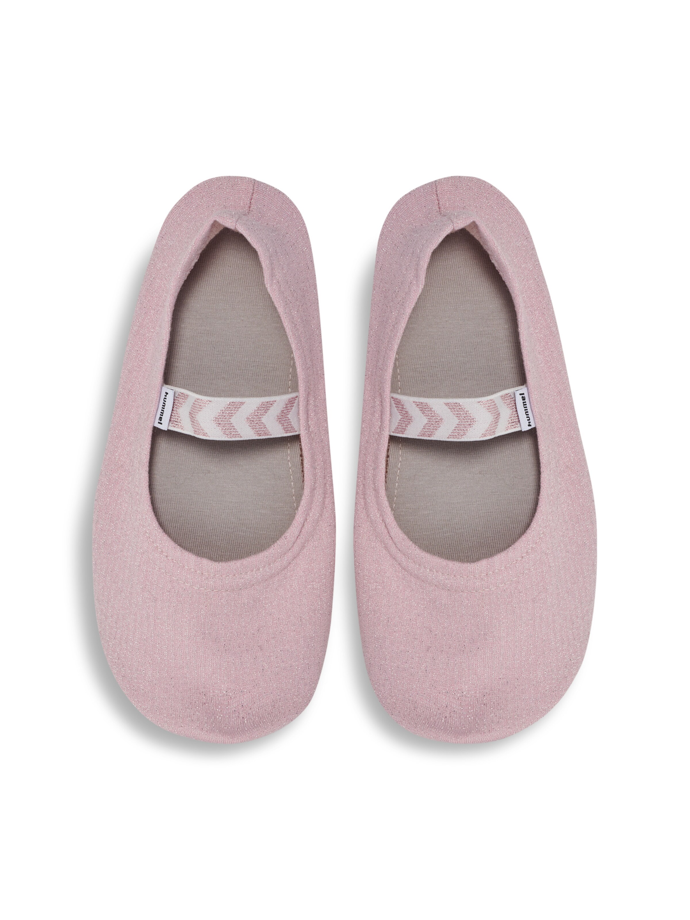 Hummel Athletic Shoes in Pink