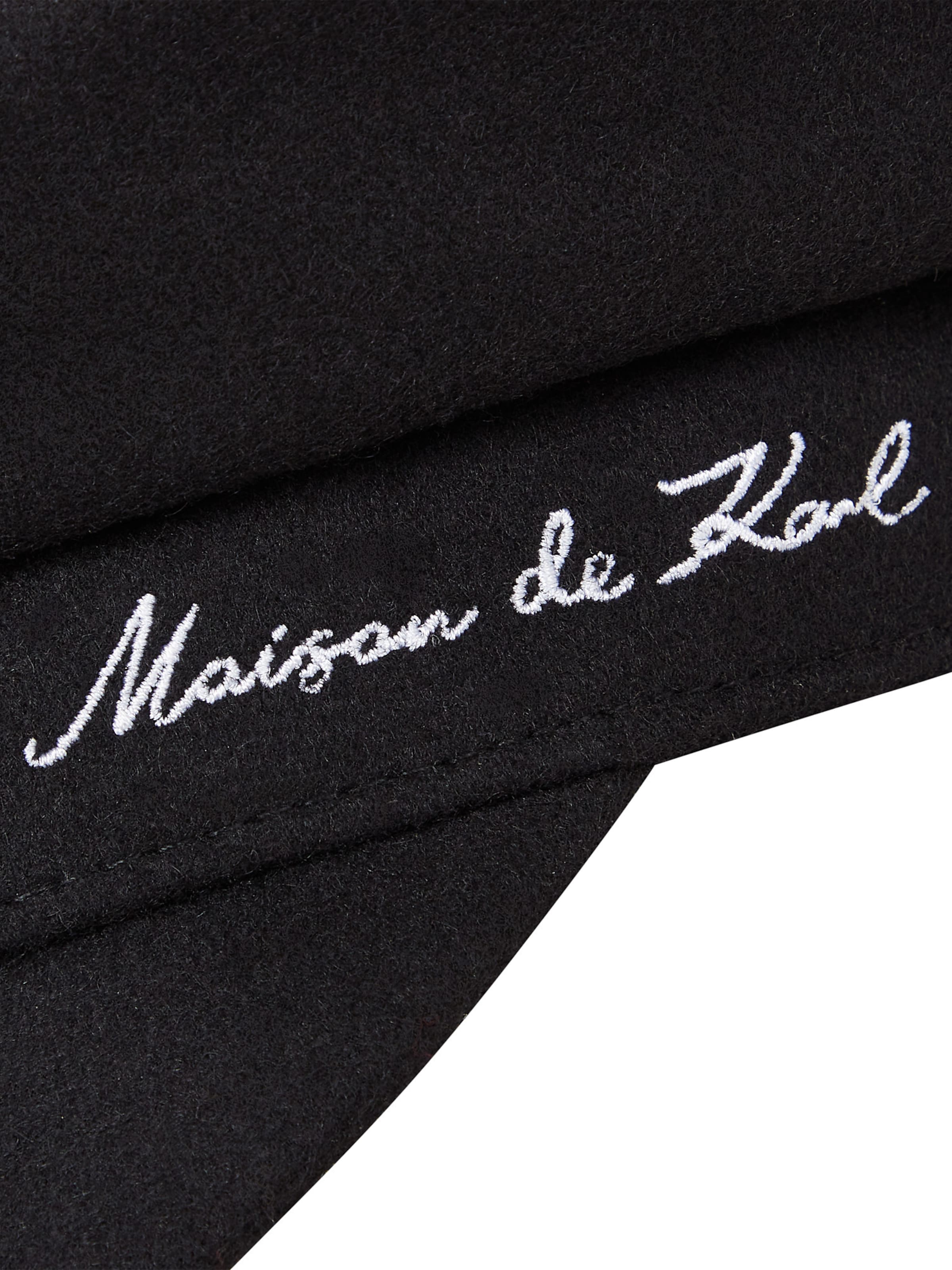 Căciulă 'Maison de Karl' de la Karl Lagerfeld pe negru