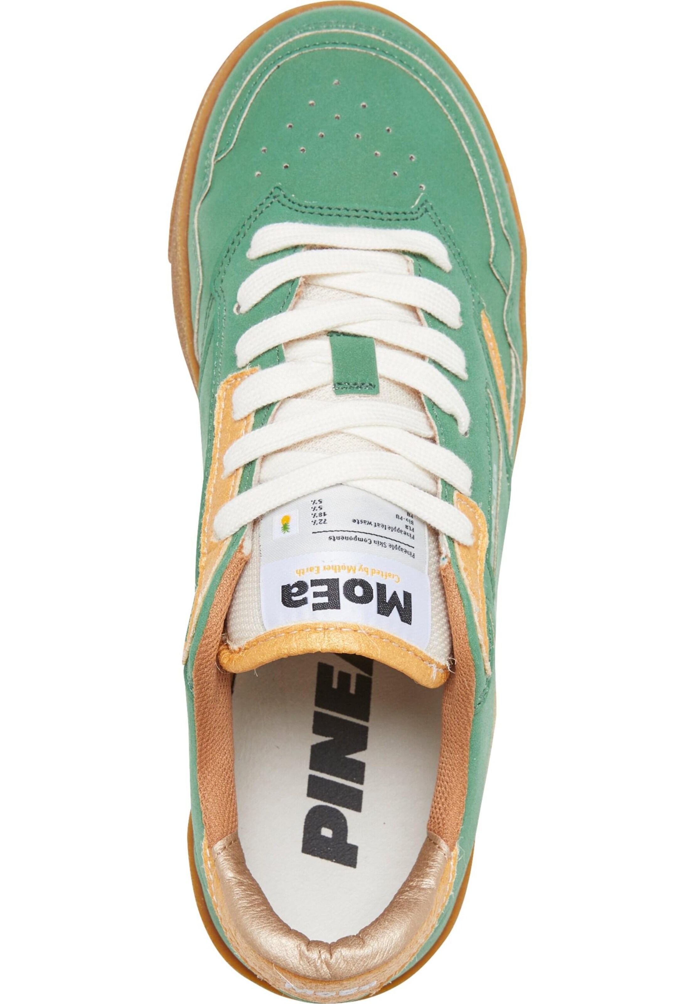 MoEa Platform trainers 'GEN9 - Pineapple' in Green
