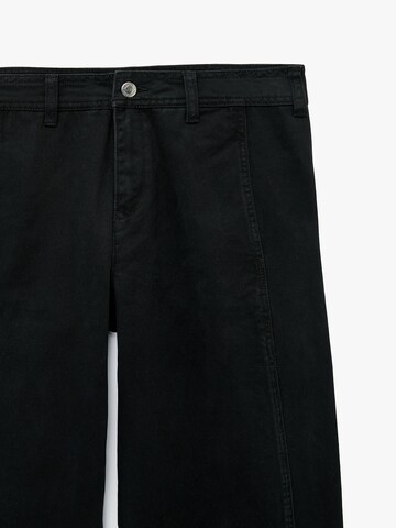 Koton Flared Hose in Schwarz