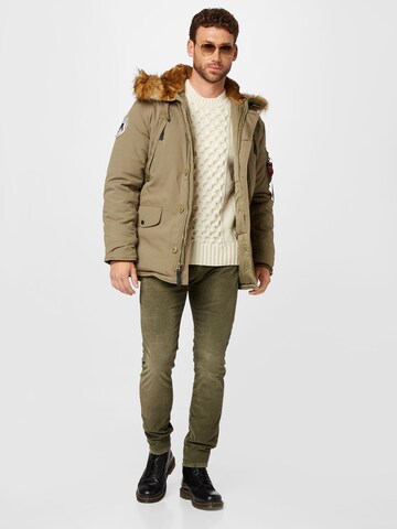 ALPHA INDUSTRIES Winterparka 'Polar' in Groen