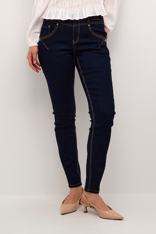 Coupe slim Jean 'Amalie' Cream en bleu : devant