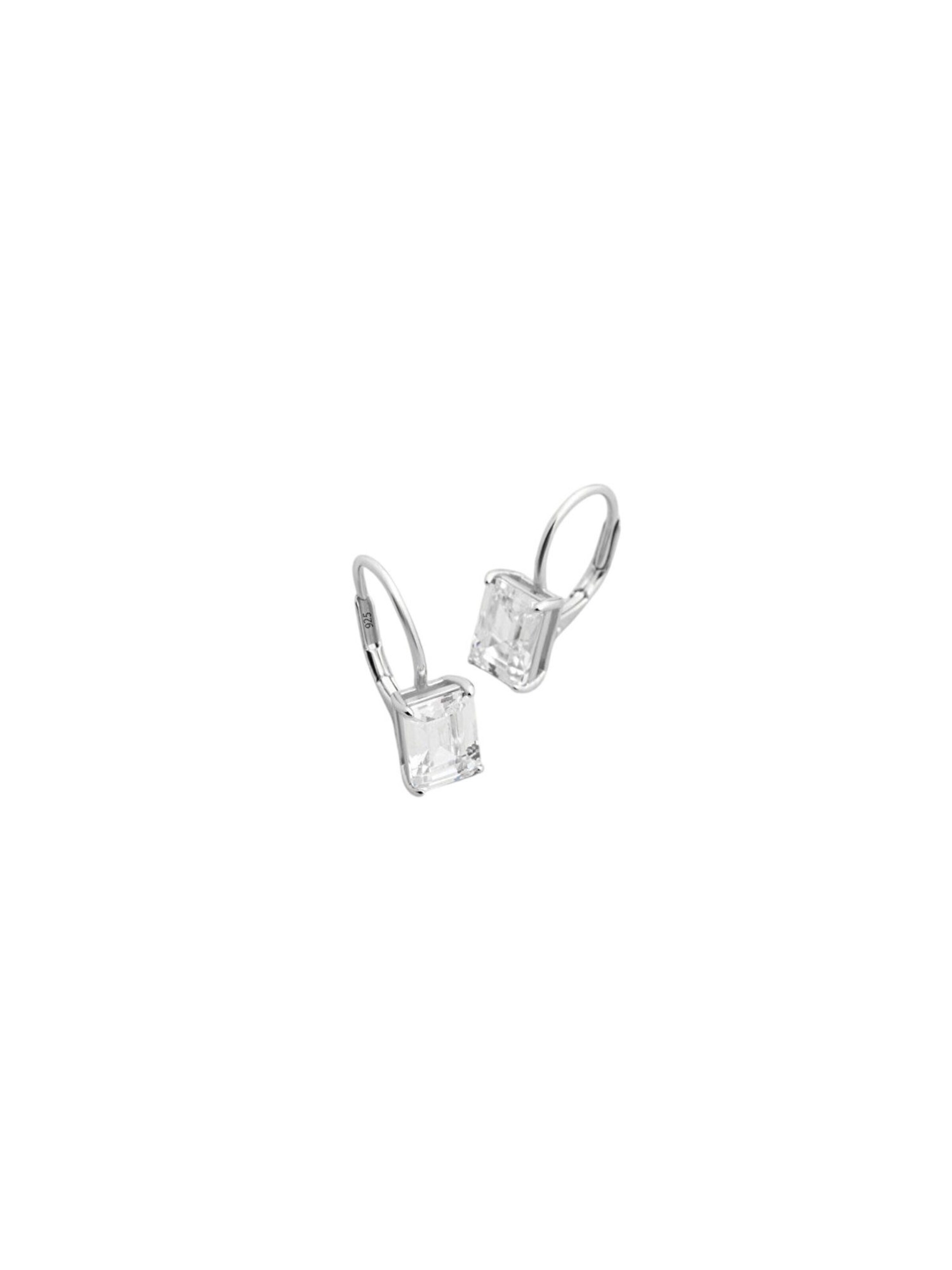 So Chic Earrings in Silver: front
