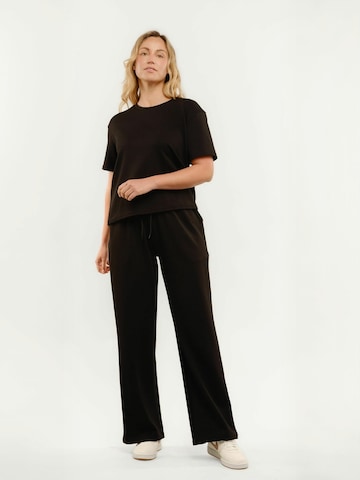 Regular Pantalon 'Henny' Liberte Essentiel en noir