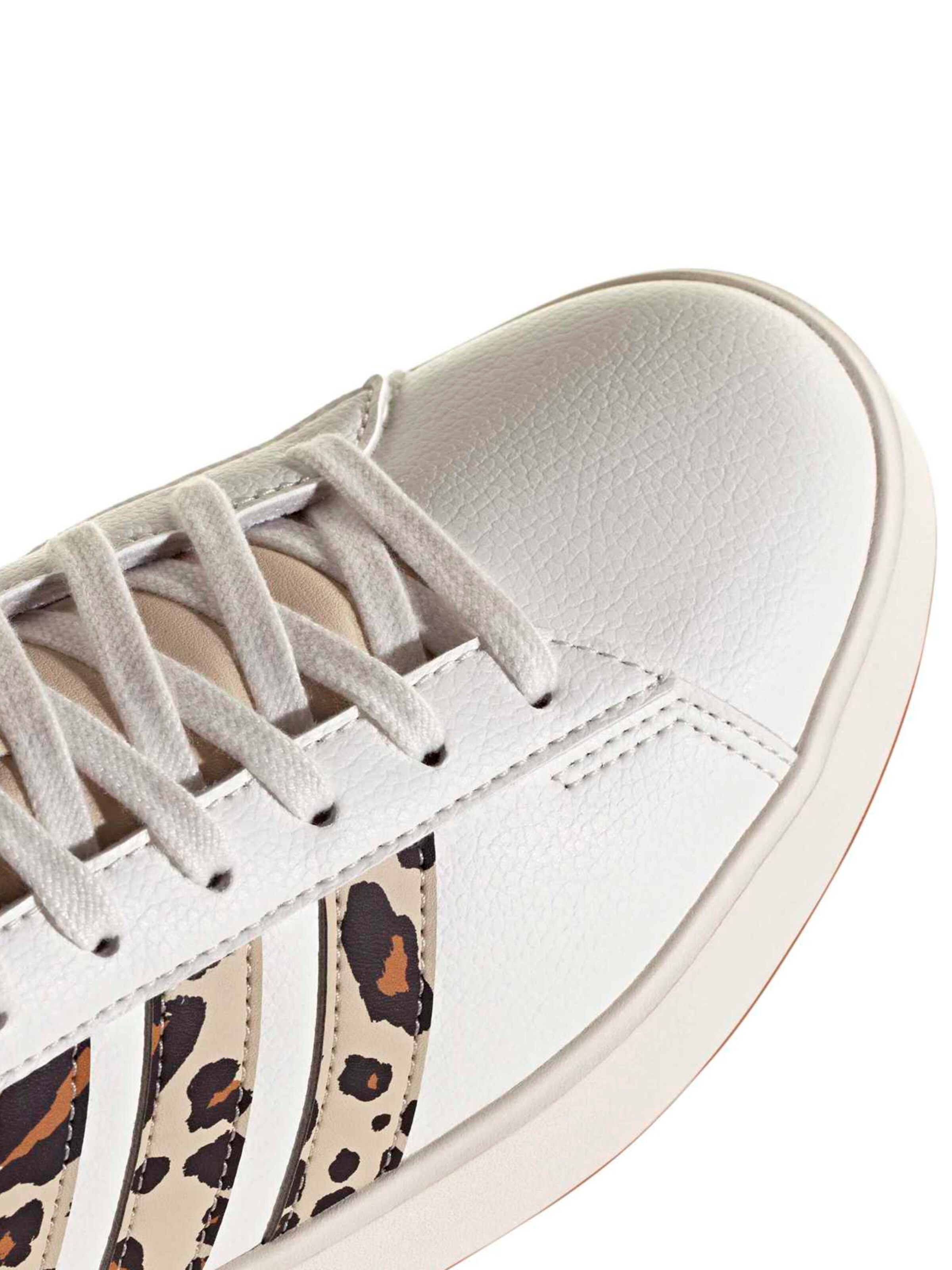 ADIDAS SPORTSWEAR Platform trainers 'GRAND COURT 3.0' in White