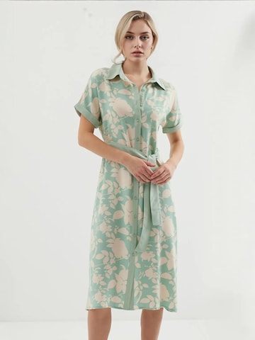 Bigdart - Vestidos camiseiros em verde: frente