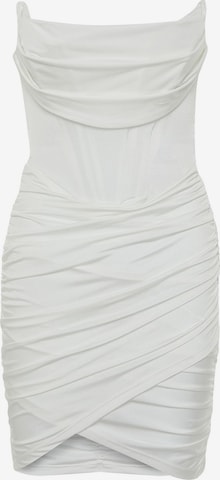 Rochie de cocktail de la Trendyol pe alb: față