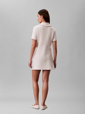 Robe Calvin Klein Jeans en beige