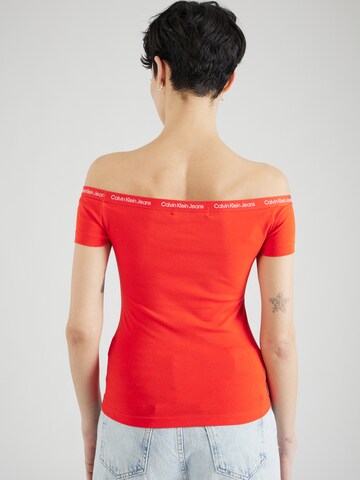 Maglietta di Calvin Klein Jeans in rosso
