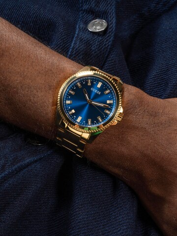 GUESS Analog watch 'CHAMP' in Gold
