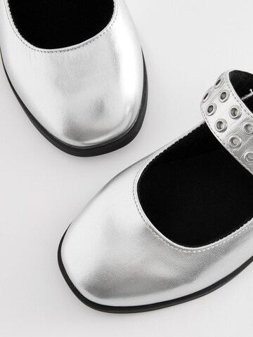 Ballerines Next en argent