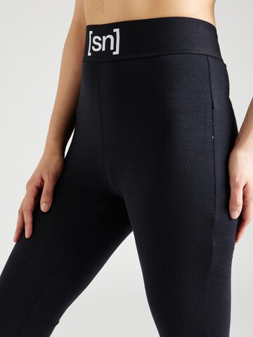 Skinny Pantalon de sport 'TUNDRA175' super.natural en noir