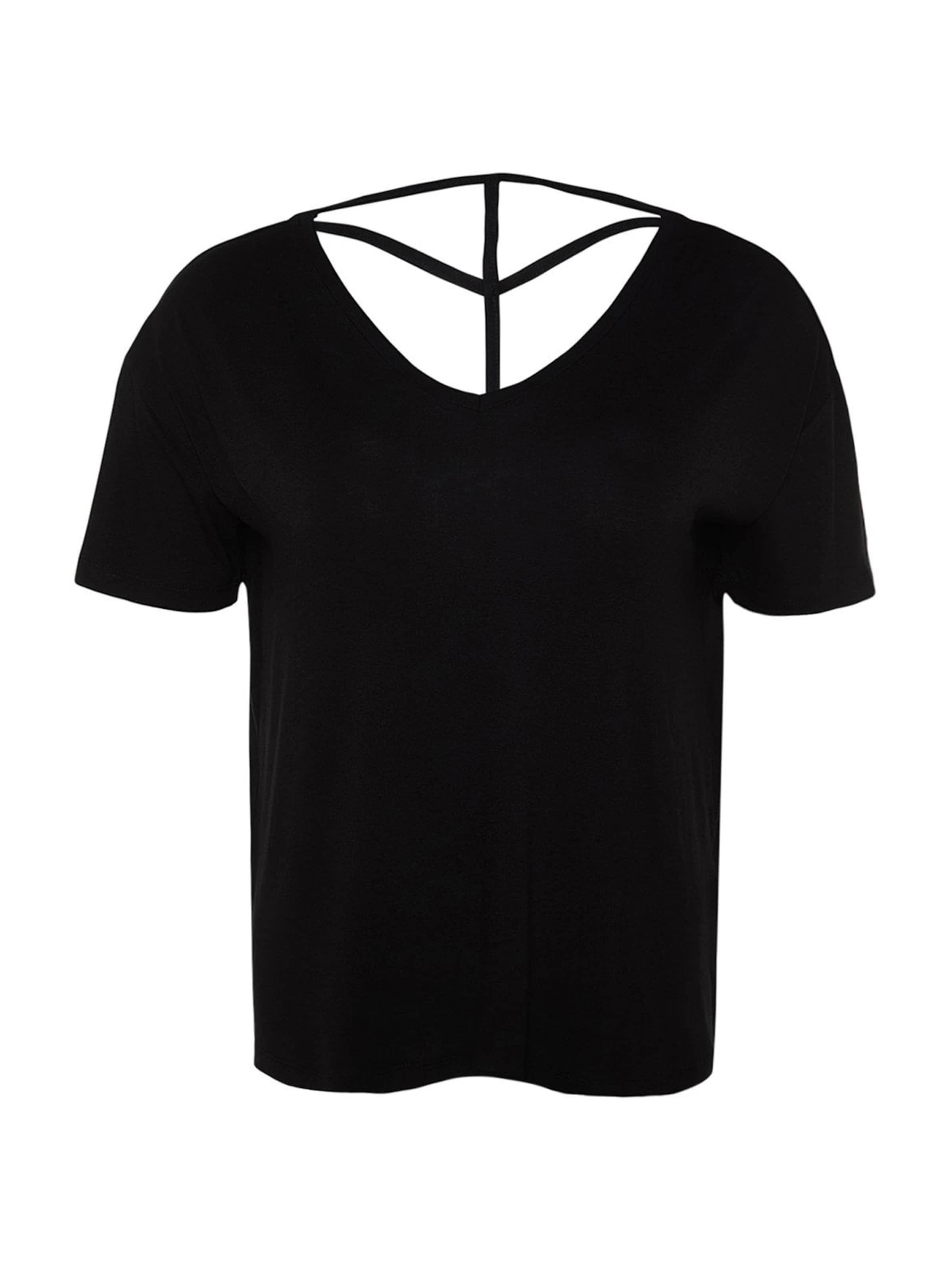 T-shirt Trendyol Curve en noir : devant