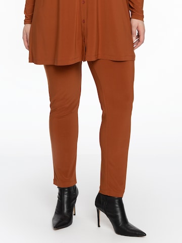 YOEK Slim fit Trousers 'Dolce' in Red: front