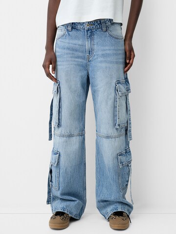 Wide leg Pantaloni eleganți de la Bershka pe albastru