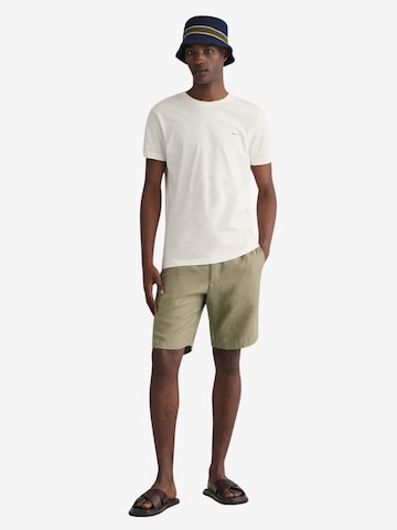 T-Shirt GANT en blanc