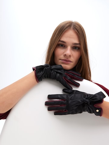 Lola Casademunt Fingerhandschuhe in Schwarz: Vorderseite