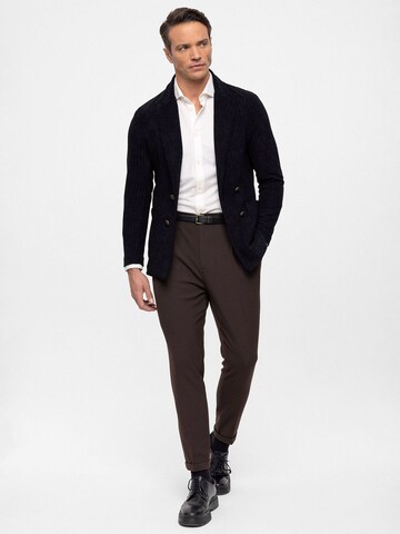 Antioch Regular fit Blazer in Black